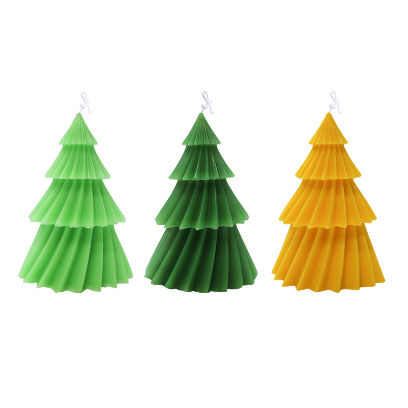 Tatlong kulay na origami christmas tree